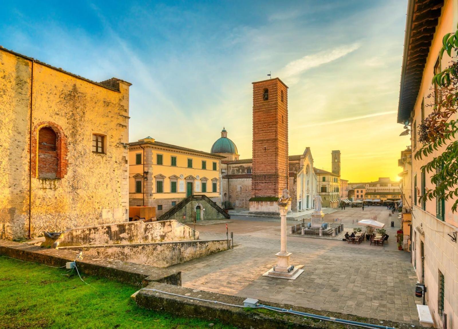 Hotel Coluccini Marina di Pietrasanta Esterno foto